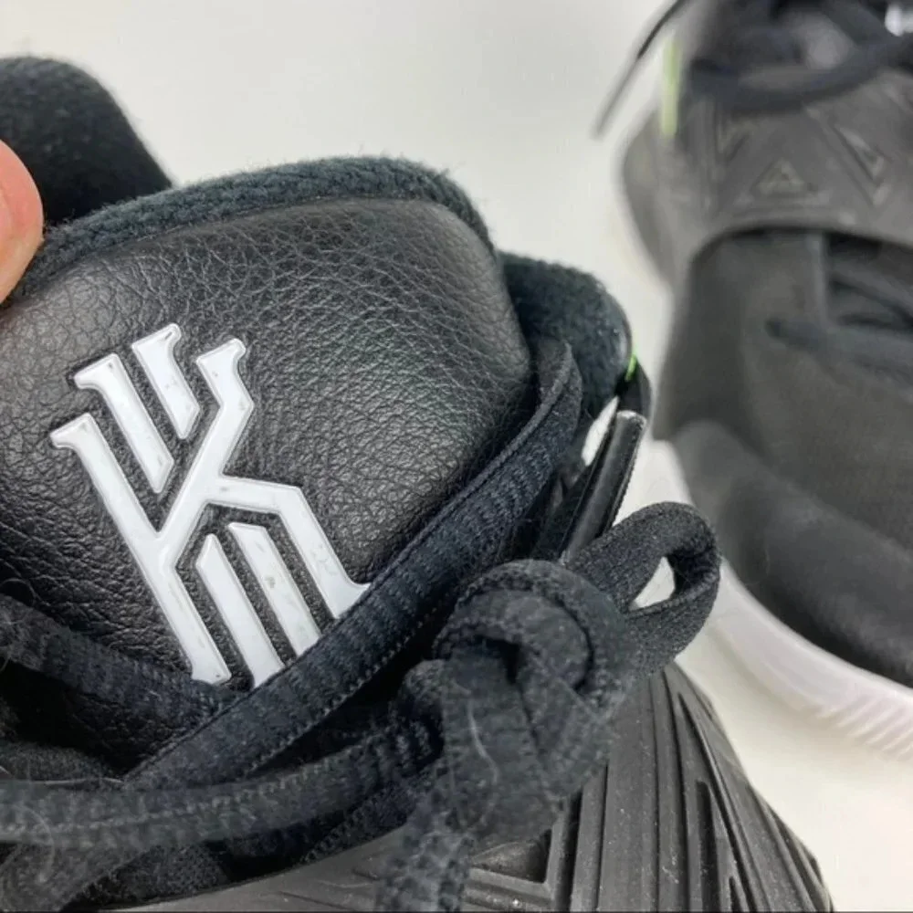 Nike Kyrie Flytrap 3 Sneakers 6Y Youth Basketball Shoes Black BQ5620-001